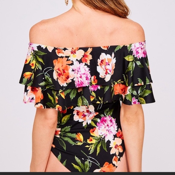 🆕FLORAL BODYSUIT💕 - Picture 2 of 5